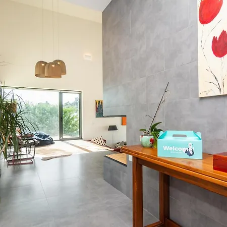 Holiday home Pool Retreat In *